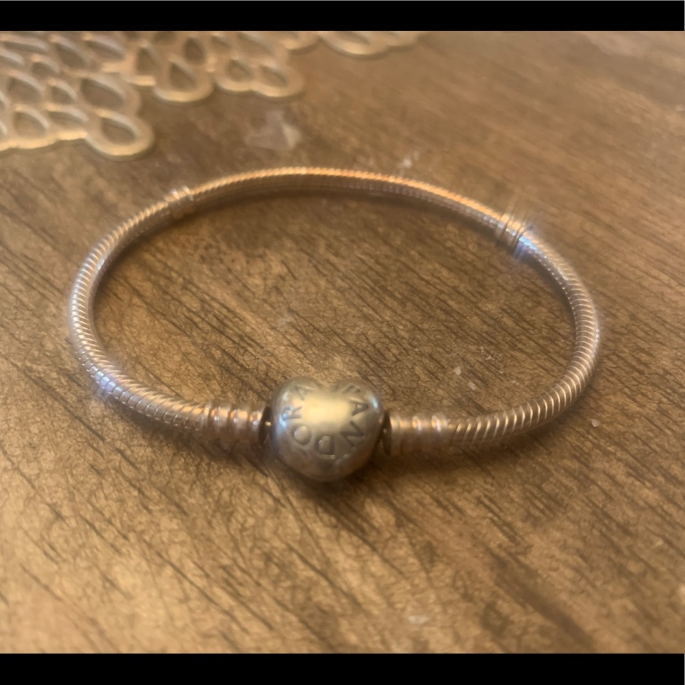 Pandora heart clasp bracelet